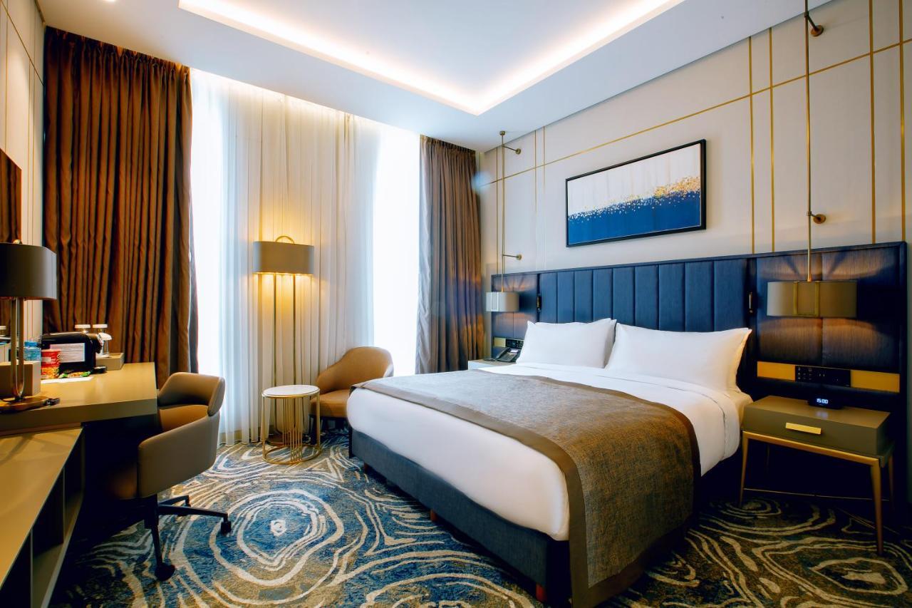Intercontinental Baku By Ihg Ξενοδοχείο Εξωτερικό φωτογραφία Deluxe room