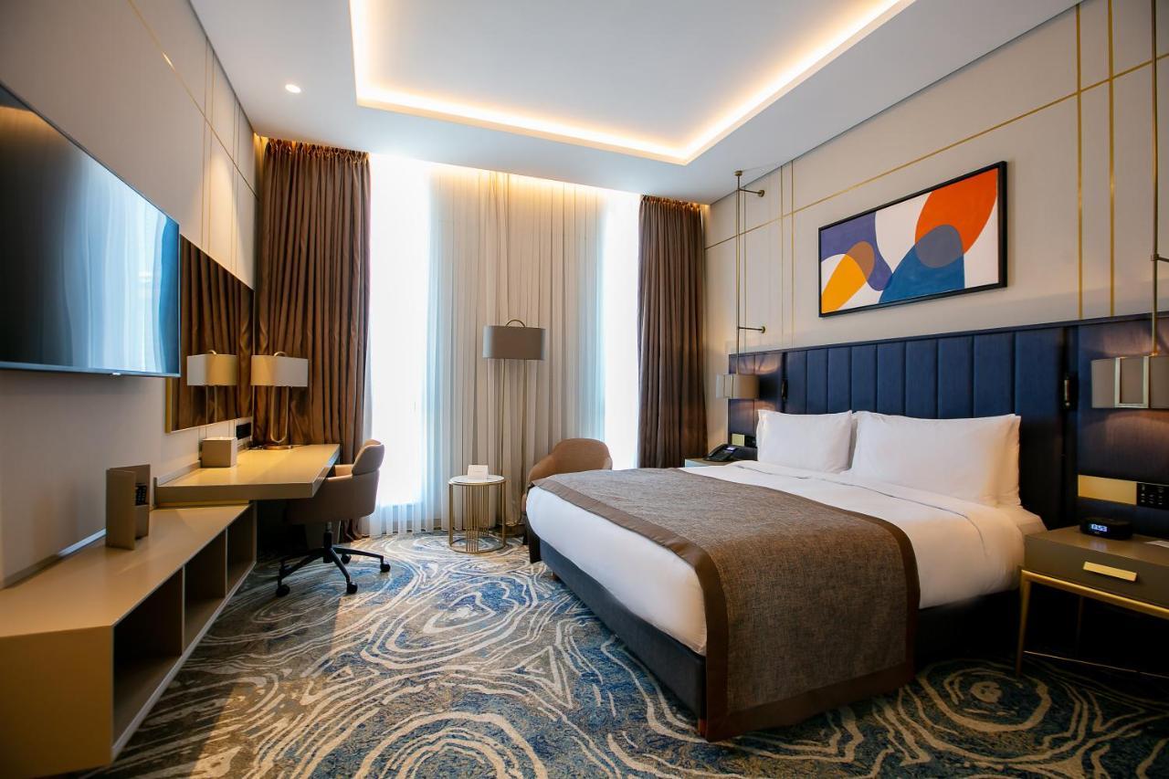 Intercontinental Baku By Ihg Ξενοδοχείο Εξωτερικό φωτογραφία Deluxe Room