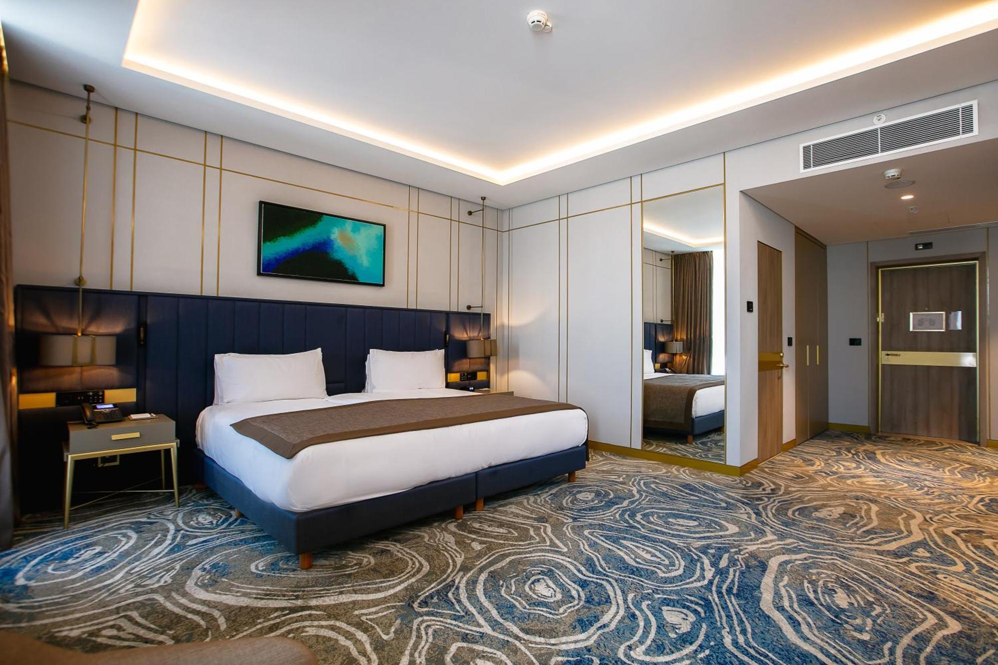 Intercontinental Baku By Ihg Ξενοδοχείο Εξωτερικό φωτογραφία Deluxe Room